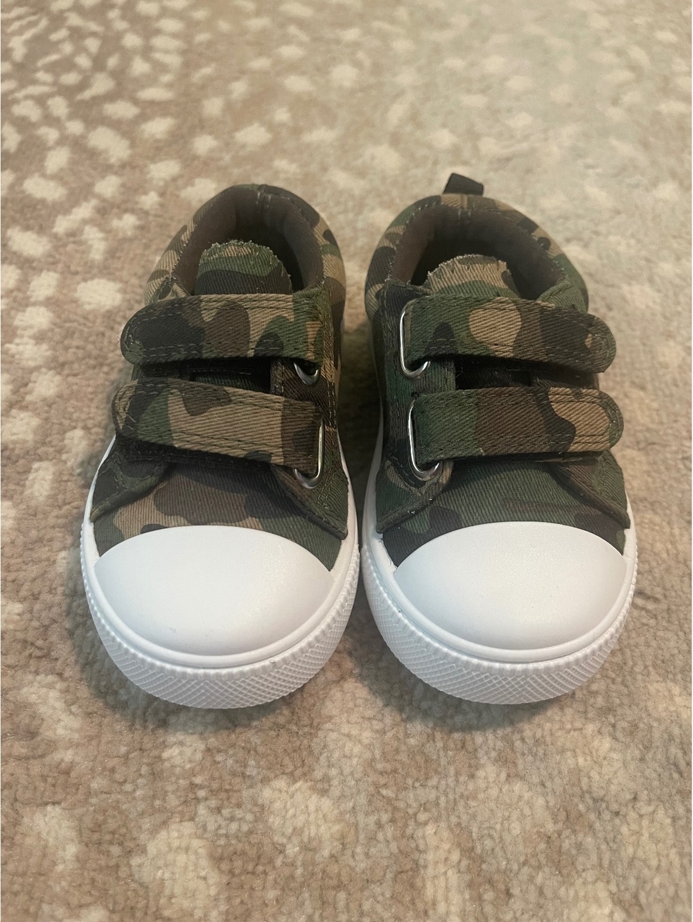 Camo canvas toddler sneakers